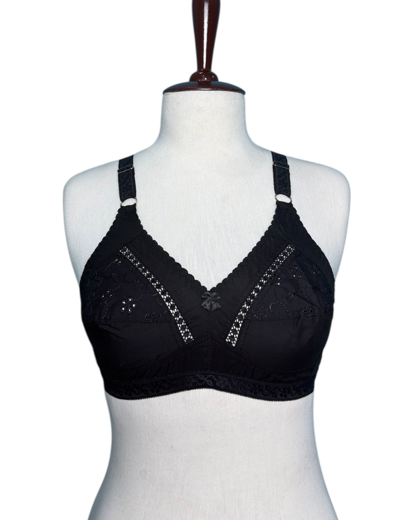 Embroidered Cotton Bra For Girls, Chicken Lace Style Brassieres