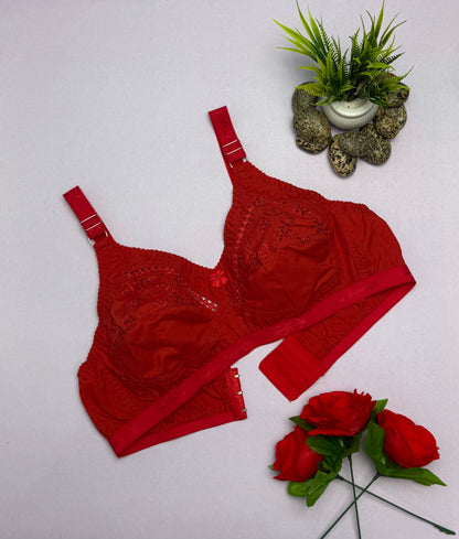 Pack of 4 Embroidered Cotton Bra For Girls, High Quality Brassieres